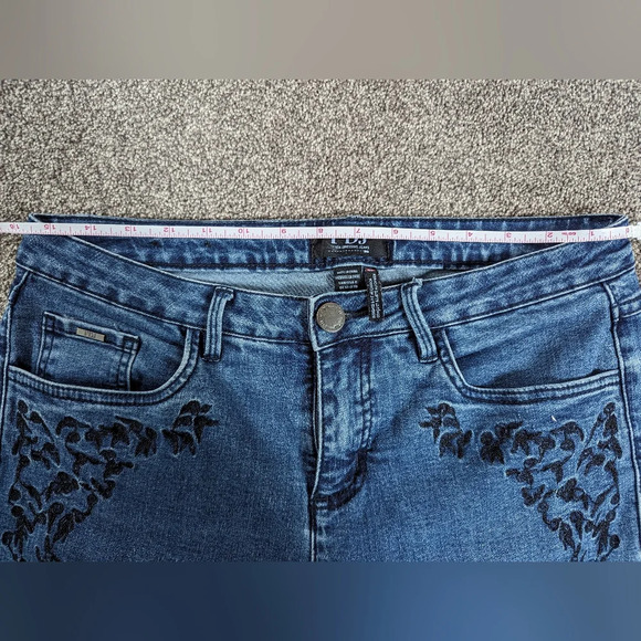 FDJ Floral Embroidered Blue Women's Skinny Jeans size 8 - Picture 6 of 8